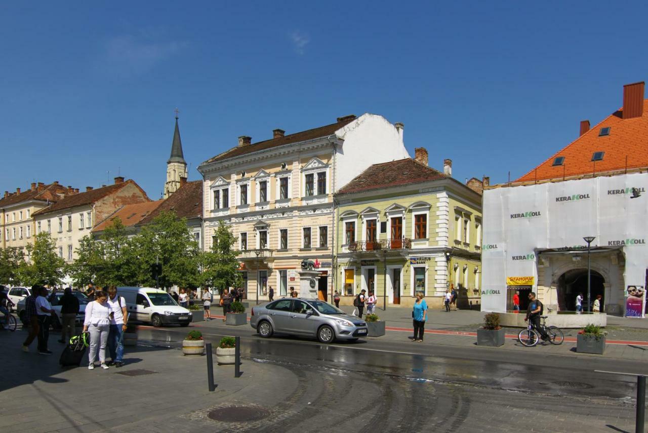 The Yellow Umbrella Studio Cluj-Napoca Ngoại thất bức ảnh